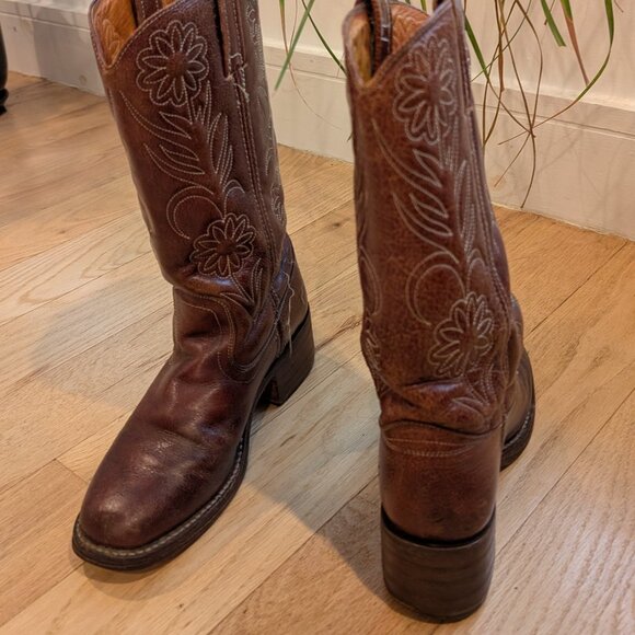 RARE  Frye Vintage Campus Floral Stitch Leather  Women's Brown Western Boots - Picture 1 of 5